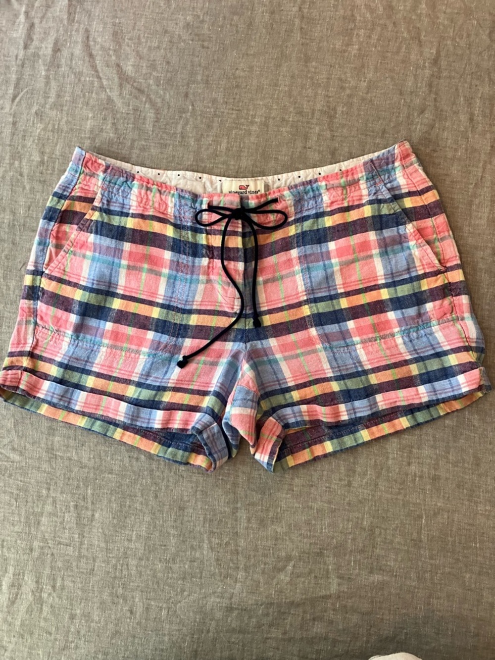 Vineyard Vines Plaid Linen Shorts, size 4